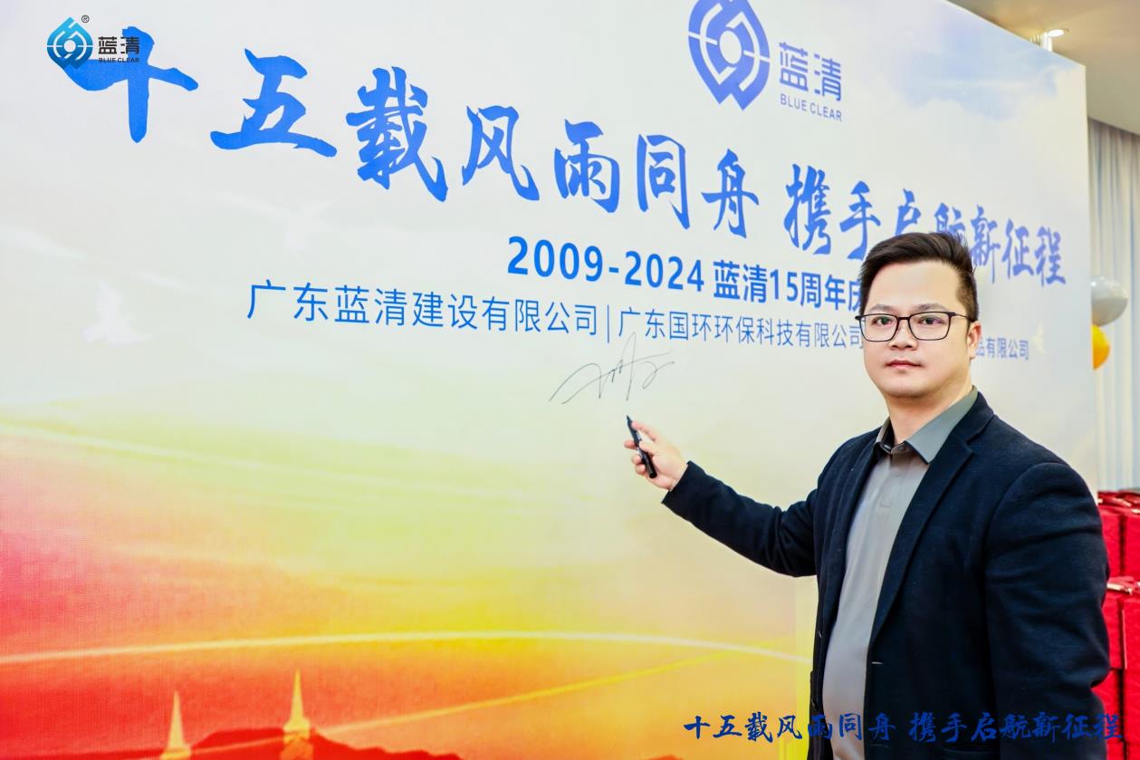 离职一年多钱还没拿回来!深兰机器人破产:上百人被欠薪
